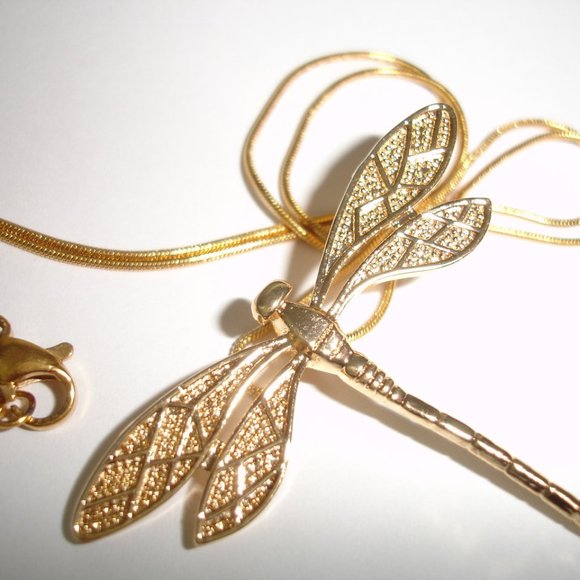 Gold Dragonfly Necklace 18 inch 22K gold plated - Picture 3 of 10